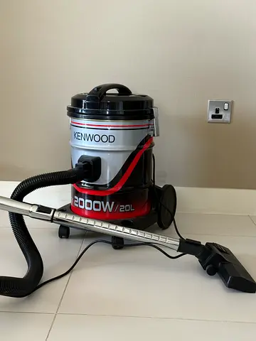 Kenwood 2000W Cylinder Vacuum Cleaner - Good Working Condition