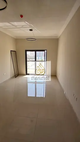 New building, first occupant, spacious, prime location, easily accessible.