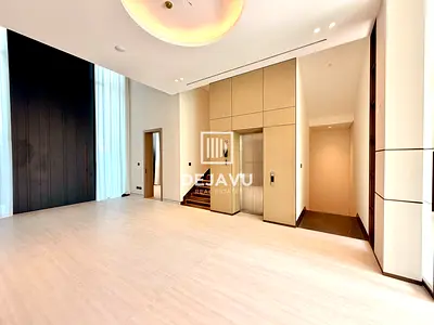 Luxury Private Villa |Private Gym and Rooftop Deck