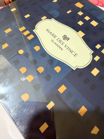 Mark Des Vince Gladden Gift Box — New/Unused