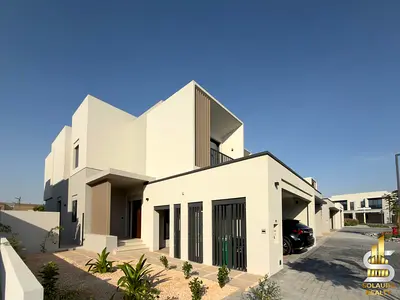 Upgraded 4 Bed Townhouse | Single Row Corner Unit | Handed Over | Jebel Ali Village