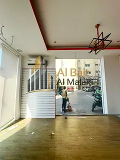 Commercial shop for rent in Al Qasmiya Al Mahatta with an area of 440 sq ft in a lively location and