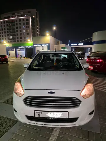 Ford Figo Titanium 2017 GCC Specs Low mileage