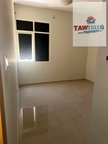🏠 للإيجار السنوي – غرفتين وصالة | العامرة – عجمان
✨ أبراج الجلف تاور 🔹 غرفتين نوم
🔹 صالة واسعة
🔹 2 حمام
🔹 موقع مميز وقريب من الخدمات
💰 الإيجار: 38,000 درهم سنويًا
💳 4 دفعات
🔐 التأمين: شيك لا يُصرف
📞 ل