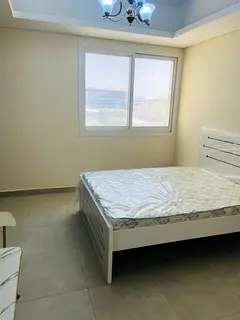 Spacious Master room available in Garhoud - Walkable distance to Deira City Center Metro Family room