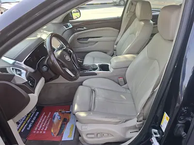 2015 Cadillac SRX photo 9