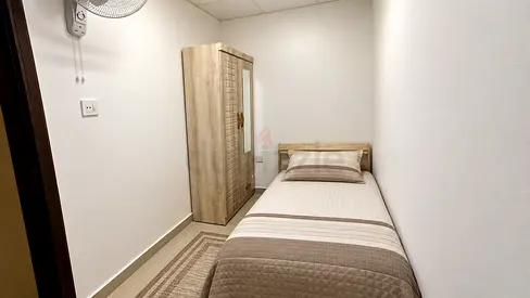 Small room for single male at affordable price in altawun