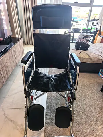 Slightly used wheelchair with foot and leg rest