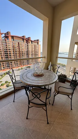 Outdoor 4-Seater Mosaic Stone Table with Cast Iron Bottom and Set of 4 Chairs with Cushions