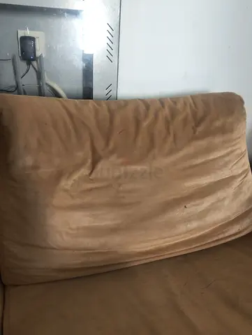 Beige 5 seater Sofa / Couch wooden - Used, Good for Living Room