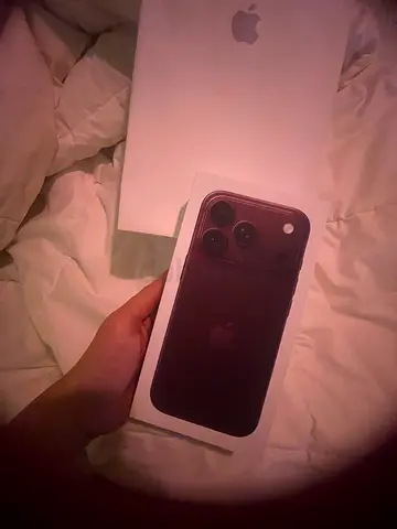 iPhone 18 Pro BURGUNDY 512GB