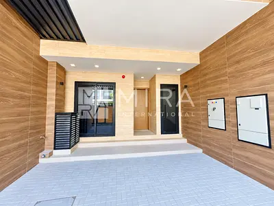 Big PLOT I Unfurnished I Vacant