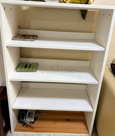White 4-Shelf Bookcase / Storage Unit - Compact and Sturdy