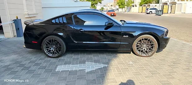 Ford Mustang GT 2011 GCC Specs