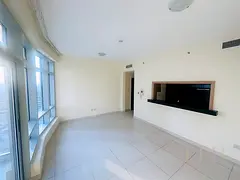 Fountain View | Vacant | Close to Metro