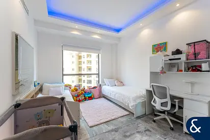 Large Terrace | Motivated Seller | Vacant