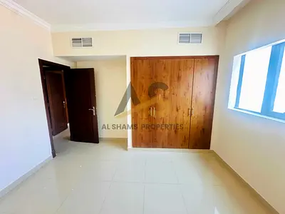 Lavish 2BED Built in Wardrobes Specifically Open View Just 48k