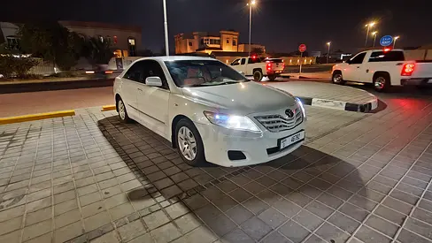 2010 Toyota Camry GL GCC Specs - Reliable Sedan, Well Maintained