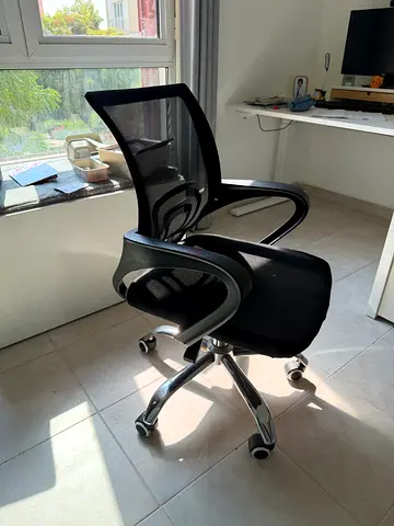 Office chair with wheels