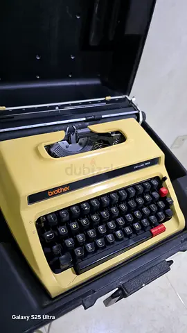 Vintage Brother Manual Typewriter working in Carry Case