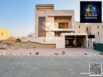 فيلا بمنطقه العامرة طابقين وروف مساحه كبيره تملك حر السعر شامل رسوم التسجيل والتملك
