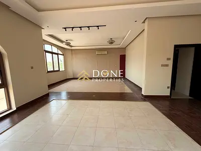 Huge 5-bedrooms Villa Living area, Maid room And Huge Garden