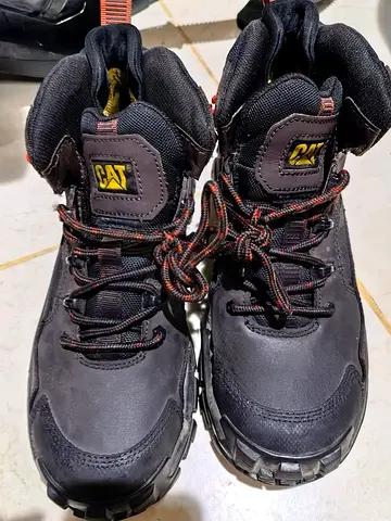 CAT Men orginal Safety Shoes new condition