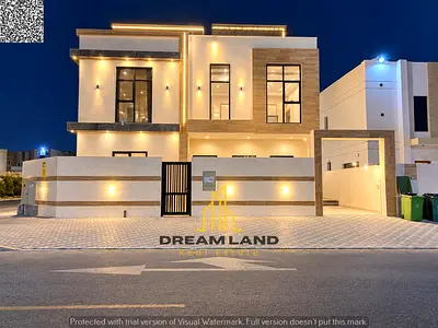 The price includes registration and ownership transfer fees; a significant discount is available for cash buyers.