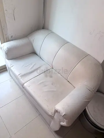 White sofa 2 person sitting