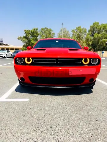 2016 Dodge Challenger SXT GCC Specs