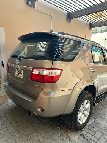2009 Toyota FORTUNER 照片 8