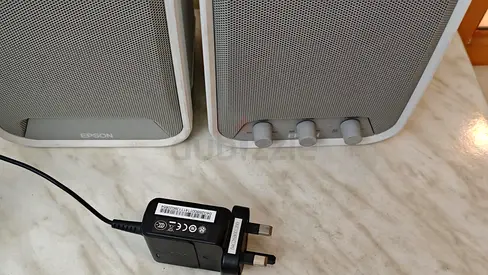Epson desktop speakers with wired adapter (pair) - good working condition