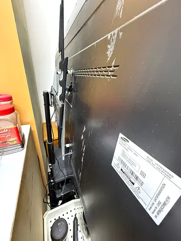 75-inch Samsung LED TV - Used, good working condition free tv table mount and samsung dvd