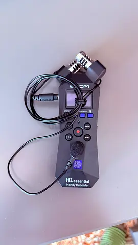 Zoom - H1essential - Digital Stereo Recorder + RODE Lavalier + 128GB microSD