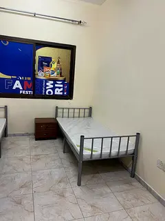 Executive bachelor bed space available in butina near by nesto