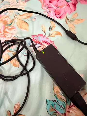 Used laptop power adapter / charger (standard rectangular brick) Dell inspiron