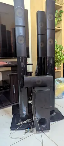 LG 5.1 Home Theater Speaker System with Subwoofer - Used