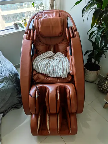 Brown Full-Body Massage Chair in Good Working Condition