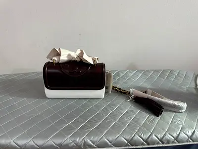 Tory Burch Fleming Small Leather Shoulder Bag
