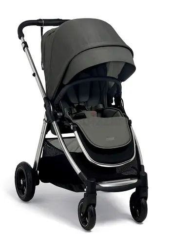Well-kept 3-wheel standard stroller — comfortable ride, large canopy