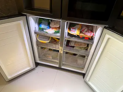 PRICE REDUCED - 2 years old! LG Built-In French Door Refrigerator, GR-X29FTQEL (570 L)
