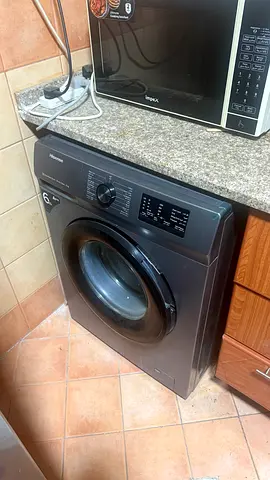 Hisense 6kg Front Load Washing Machine - Good Condition