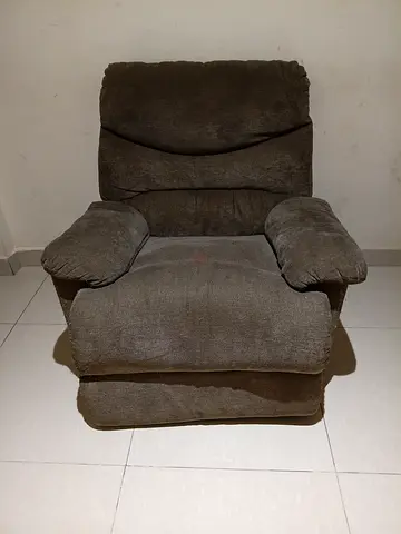 Single sofa