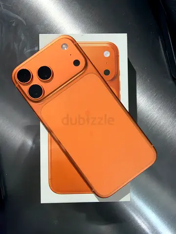 iPhone 17 Pro Max (256GB - Cosmic Orange)
