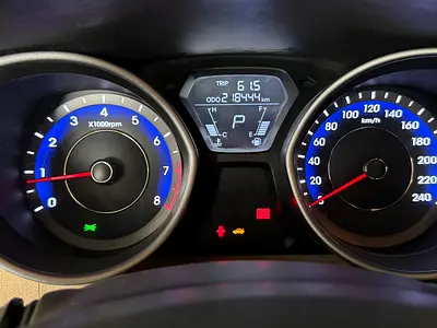 صورة 7 لـ 2012 Hyundai ELANTRA