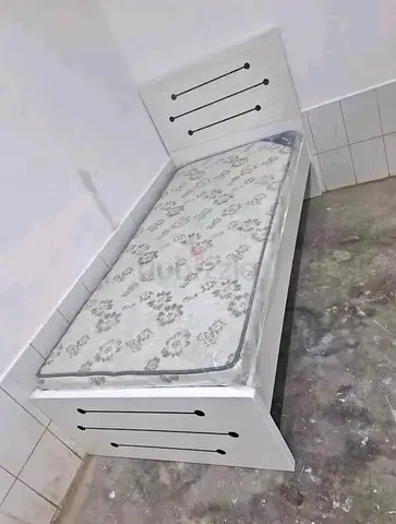 Brand New single bed with madical matress