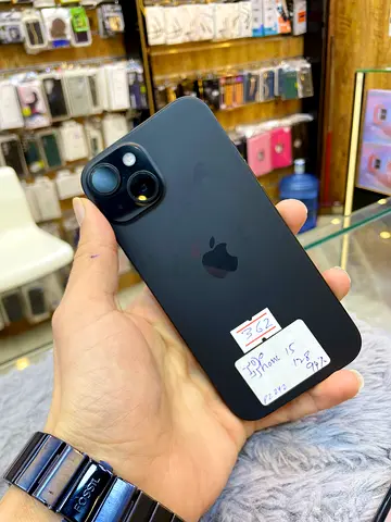 iPhone 15