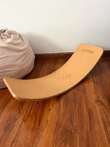 Kid balance board