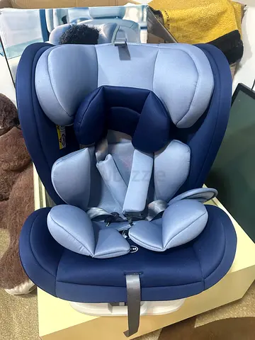 Infant convertible car seat with extra padding — good condition