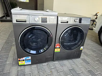 Fisher paykel 10kg washer and 9kg Heatpump dryer